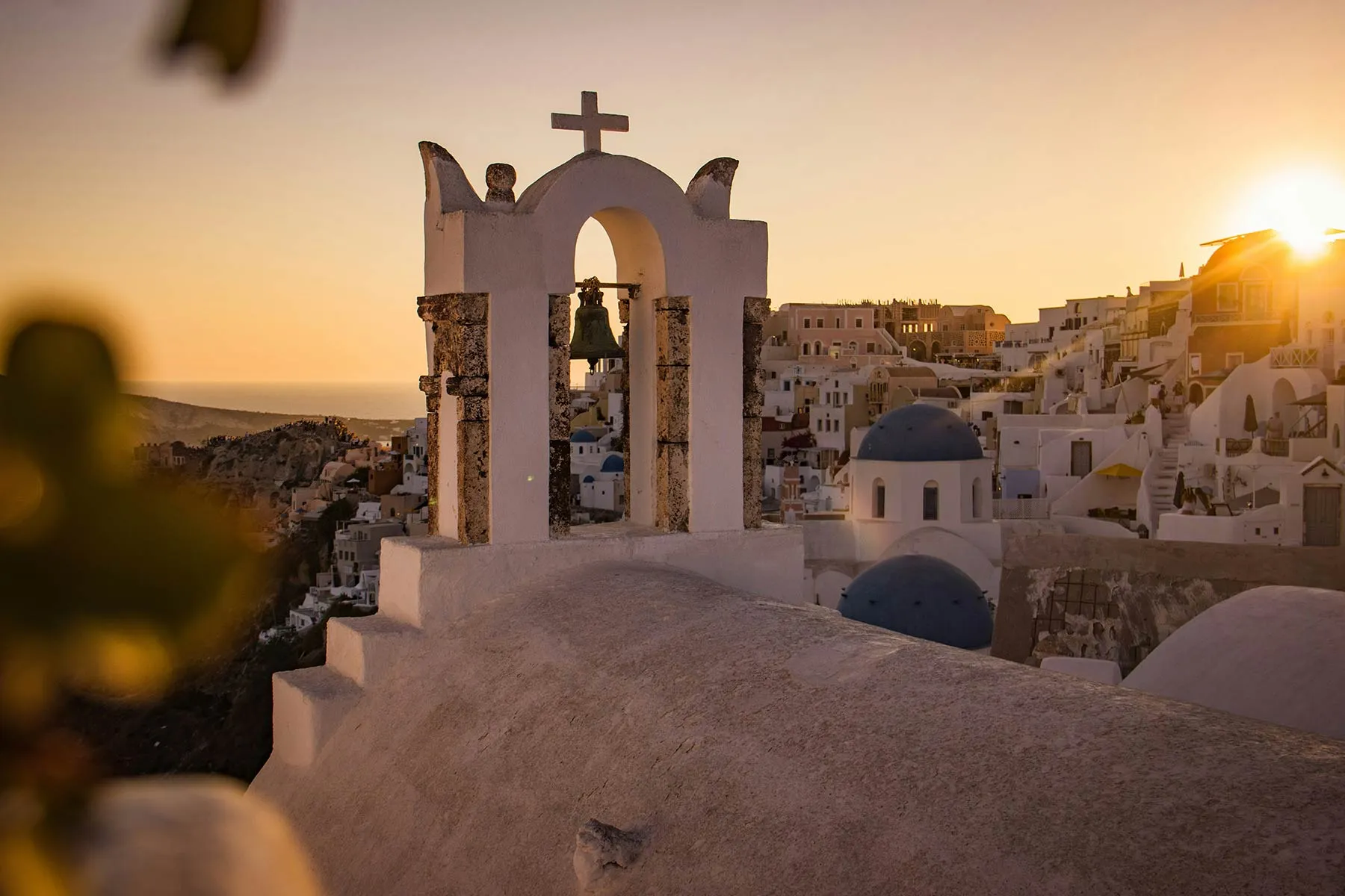 Guided Afternoon Semi-Private Mini Bus Sightseeing Tour with Oia Sunset